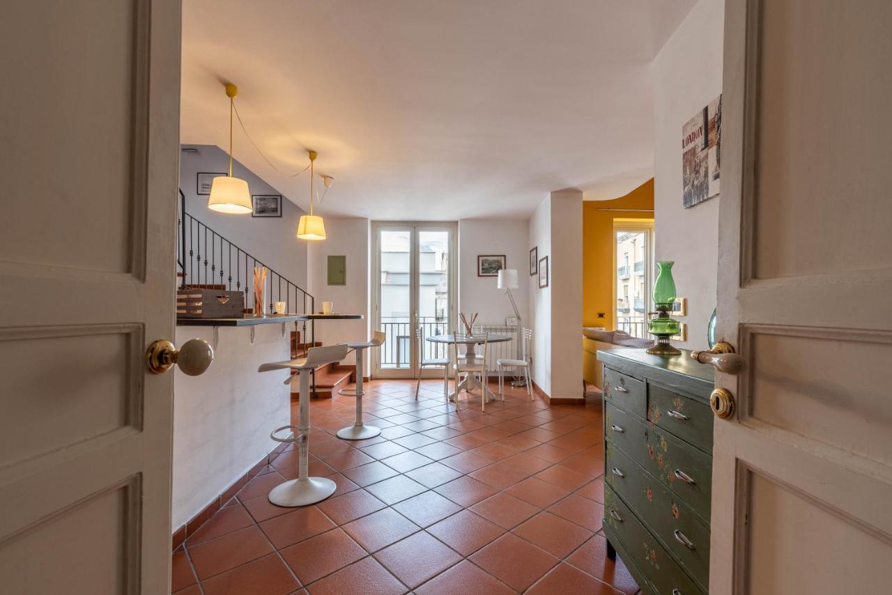 Vicere' Apartment Maqueda ปาแลร์โม ภายนอก รูปภาพ