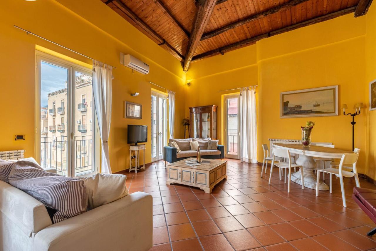 Vicere' Apartment Maqueda ปาแลร์โม ภายนอก รูปภาพ